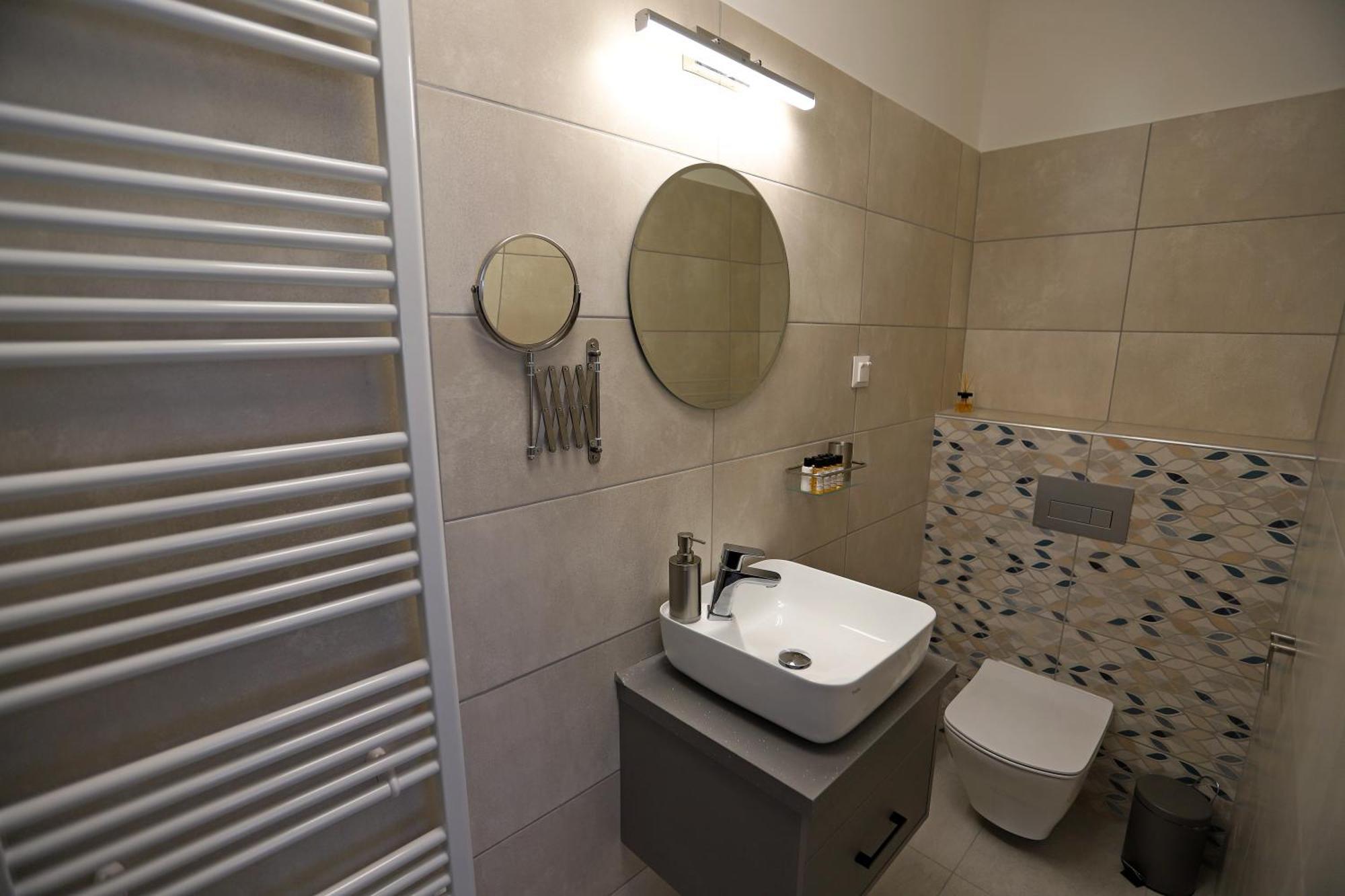 Natali Apartmanhaz Eger Exterior foto